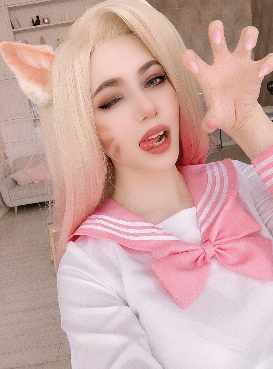 [118P+2V] 【AlinaBecker】AhriSchoolgirl