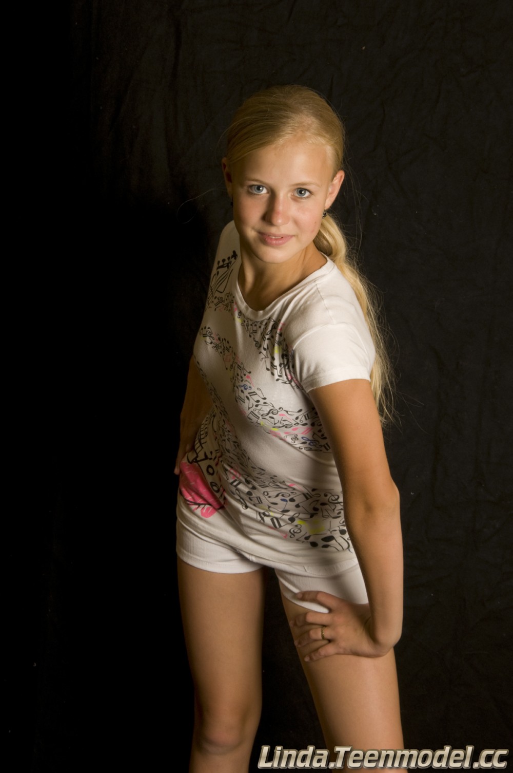 Linda精美套图第二弹(82P)